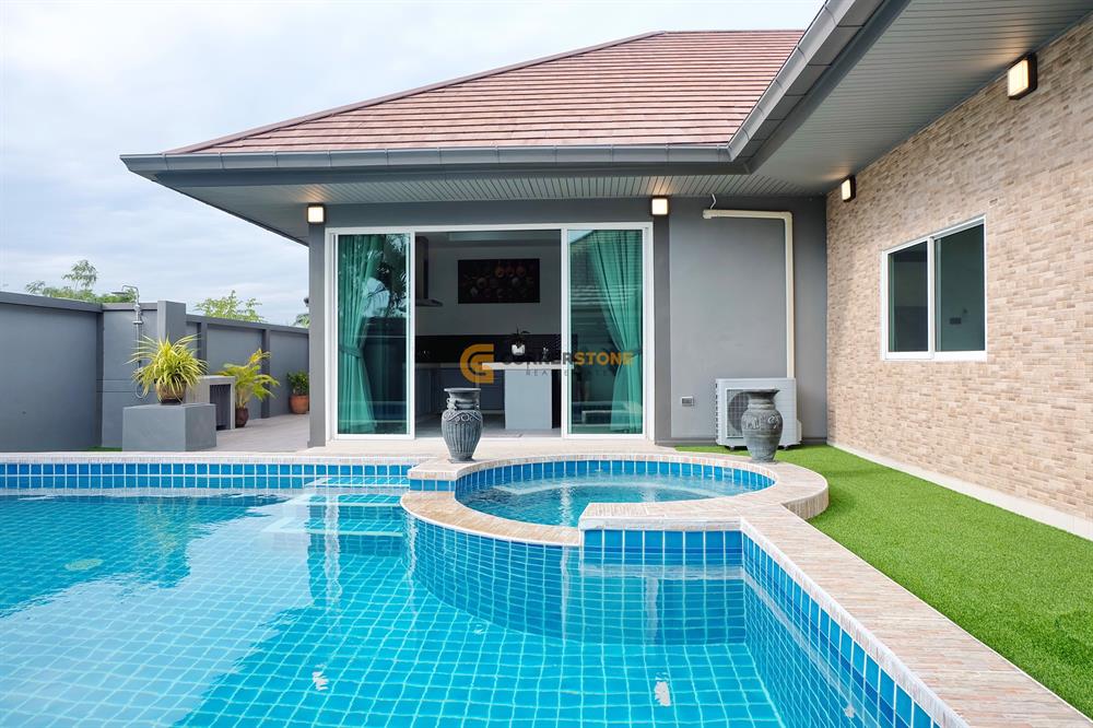 family pool villa in Huay Yai Pattaya located in secure residential village with private pool